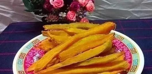 华体会网址|王一浩最新写真曝光 气质爆表尽显多面魅力