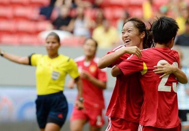 华体会官方|
中国足球行不行？看看女足的实力 网友：原来男足才是拖后腿的(图5)