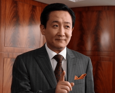 华体会官方|
2001年 梁左猝死家中 挚友王朔怒骂英达:比黄世仁还黄世仁(图1) 华体会官方|
2001年 梁左猝死家中 挚友王朔怒骂英达:比黄世仁还黄世仁(图1)