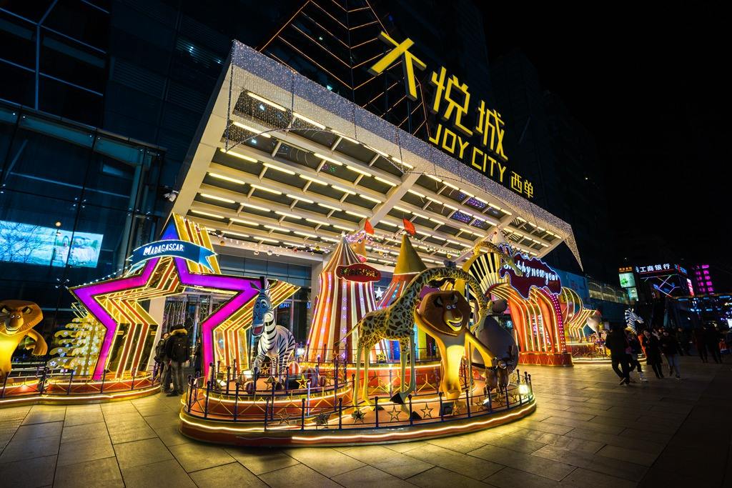 华体会官方|
2001年 梁左猝死家中 挚友王朔怒骂英达:比黄世仁还黄世仁(图8) 华体会网站