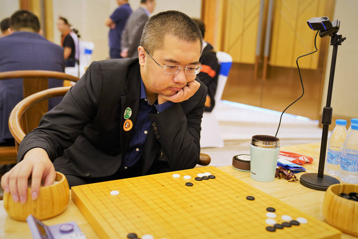 
围甲第七轮公布会 党毅飞痛快酣畅淋漓话“成渝恩怨”“华体会开户”(图9)