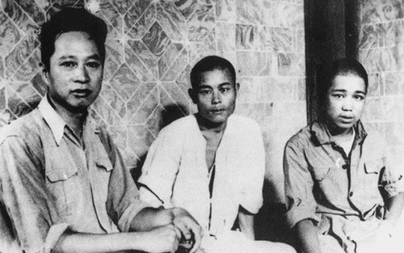 “华体会网址”王劲松怒批演员不背台词:你多不要脸哪(图2) 华体会电子