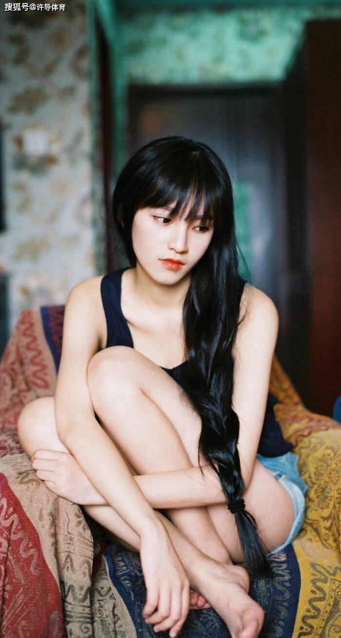娱乐圈来自1995年的女星 她们个个都是尤物胚子 谁是你的菜“华体会电子”(图7)
娱乐圈来自1995年的女星 她们个个都是尤物胚子 谁是你的菜“华体会电子”(图7)